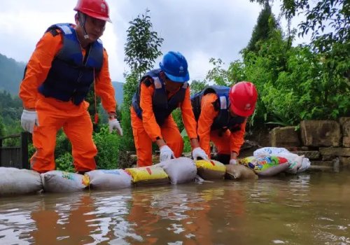 国家防总启动防汛应急响应,针对目前的汛情采取了哪些措施?