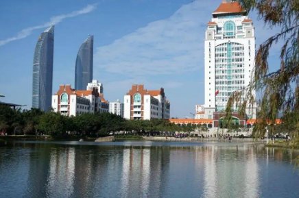 厦门大学推出首档恋综，这种做法是好是坏？