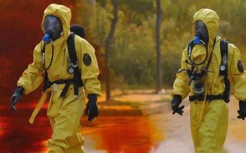 上海一位95后在夫妻卫生间中毒死亡案开庭，致其死亡的主要原因是什么？