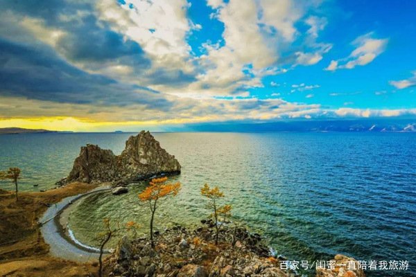 世界上最深的湖是什么湖呢？