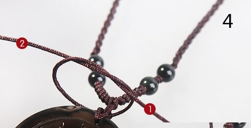 如何给玉坠打结