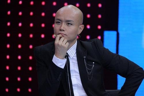 《非诚勿扰》的主持人乐嘉现在过的怎么样？