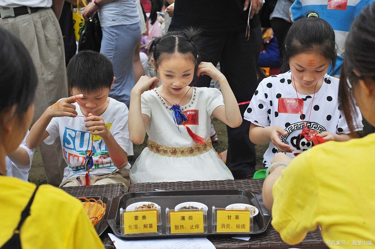 端午节为什么要喝雄黄酒？