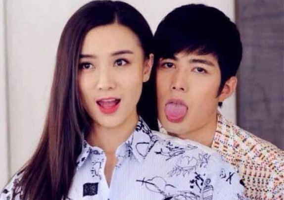 陈学冬和宋佳是什么关系？