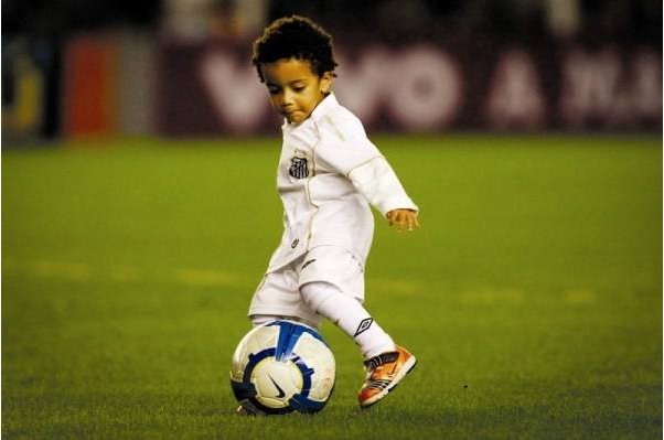 足球世界杯是一个重大的盛会，为啥没有美国参加？