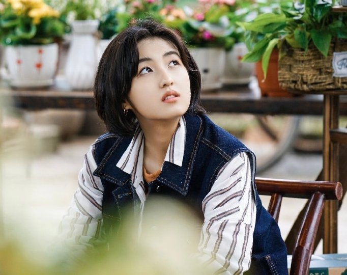 李晨夸张子枫未来可期,你认可李晨的观点吗?