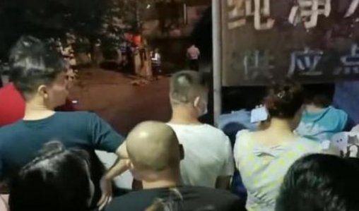 浙江嘉兴年轻父母争吵后，母亲将孩子扔到河中，事件后续进展如何？