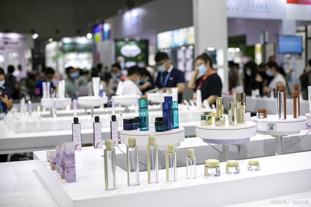 广州破获跨境电商走私化妆品案,这起案件有哪些信息值得关注?