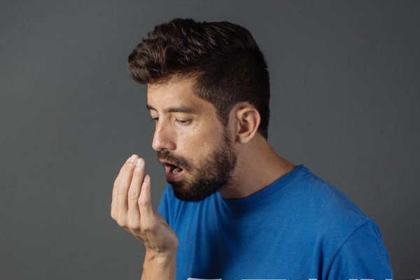 “口臭”代表身体什么哪些部位可能有问题?