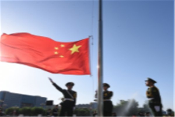 上海街头现500平米巨幅国旗,这一面国旗代表了什么?