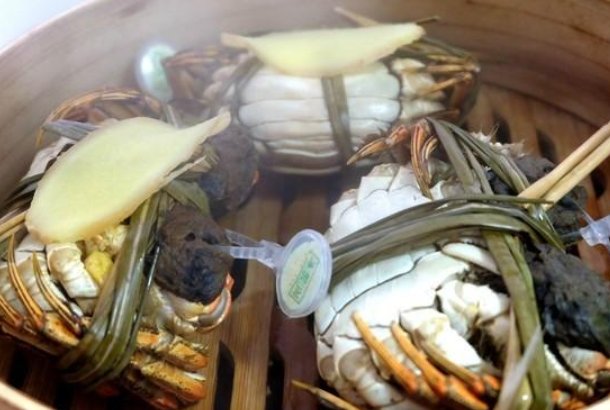 阳澄湖大闸蟹正确吃法是怎样的?