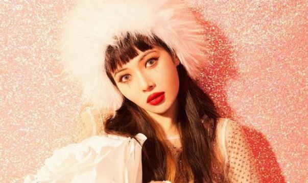 泫雅发文否认曾经对同学校园暴力，她曾经是否打过别人耳光？