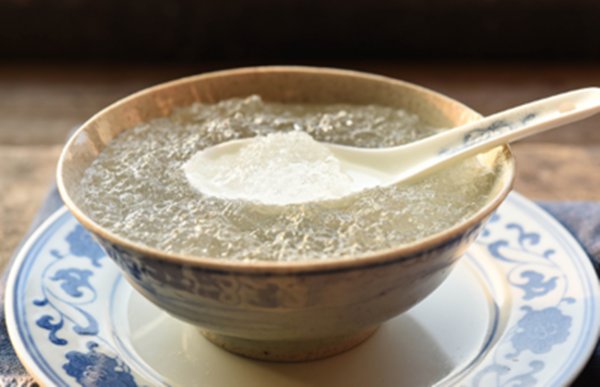 雪燕是什么东西 有什么功效？