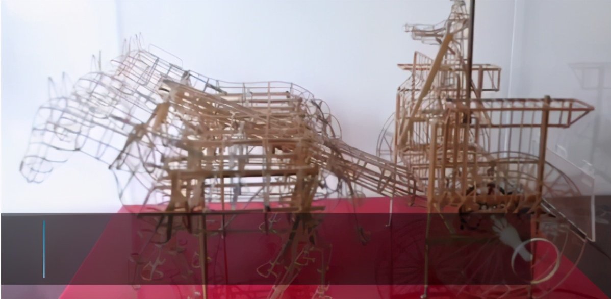 西安一老人用竹条做动态兵马俑战车引热议，他的灵感从何而来？