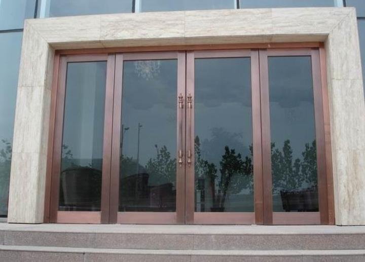 一般的弹簧门和地弹簧门有什么区别？