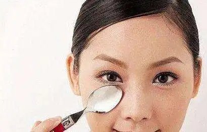 长期熬夜形成的眼袋，到底能不能消除？