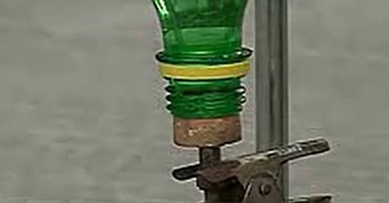 做水火箭需要的材料和过程？