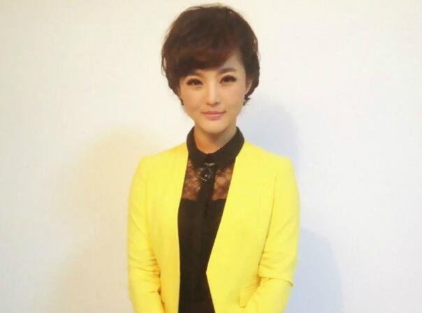 河北电视台女主持人