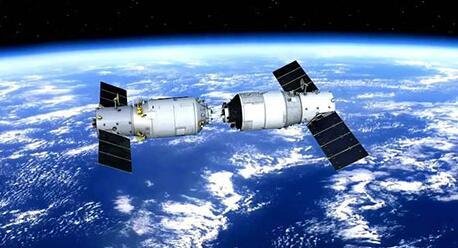 天舟二号与天和核心舱对接，自主交会对接是怎么完成的？