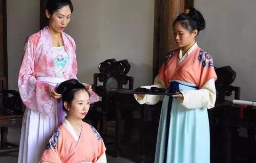 女子二八年华指多大年龄