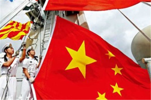 上海街头现500平米巨幅国旗,这一面国旗代表了什么?