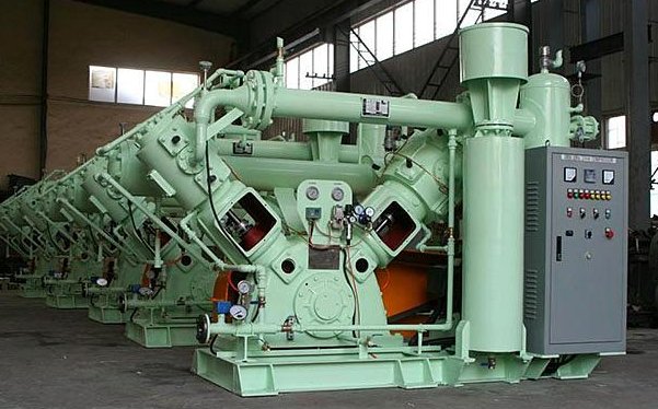 往复式压缩机的构成及各主要部件的作用