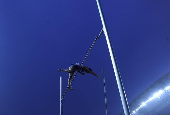 撑杆跳是一种怎样的运动？