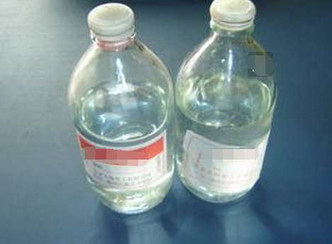 如何快速去除透明胶或双面胶留下的痕迹