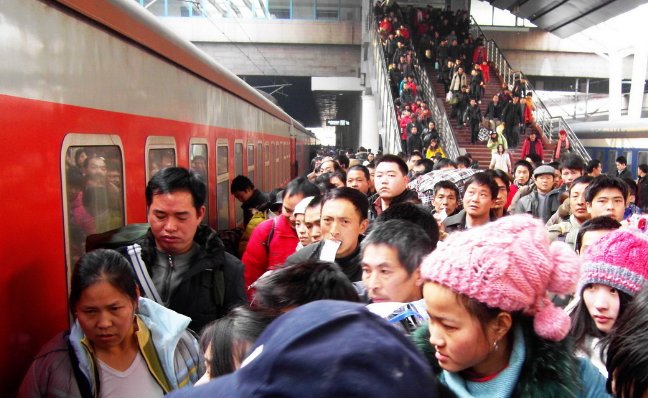 铁路车票预售期调整为15天，你知道为什么要这样调整吗？