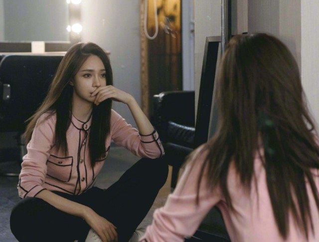 沈梦辰自曝工作焦虑致斑秃，关于“斑秃”你了解多少？