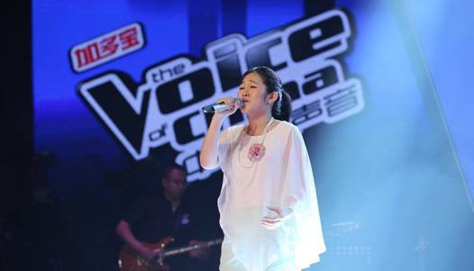 如何评价中国好声音萱萱pk姚贝娜？