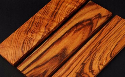 大叶黄花梨是红木吗