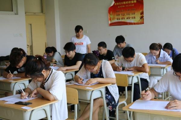 大专毕业如何专接本