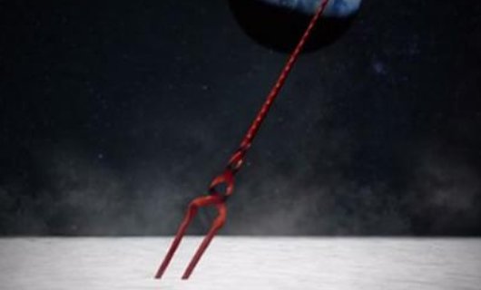 在EVA中朗基努斯之枪是什么作用？