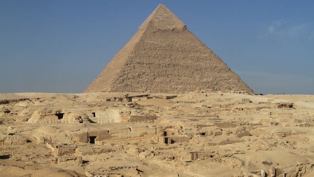 玛雅文明的金字塔和埃及金字塔有何区别?其中隐藏着什么秘密?
