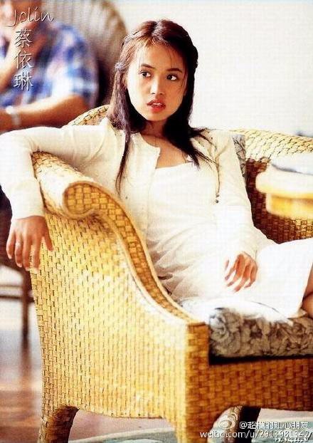 蔡依林整容前照片、