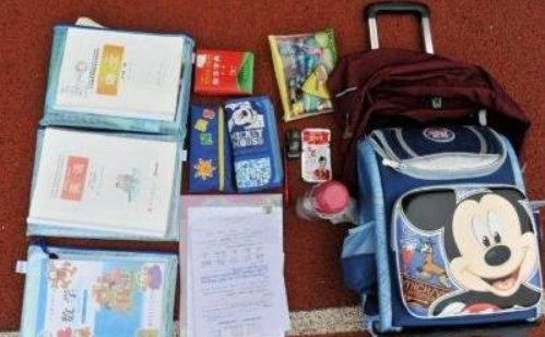 拉杆书包好处和坏处分别是什么？