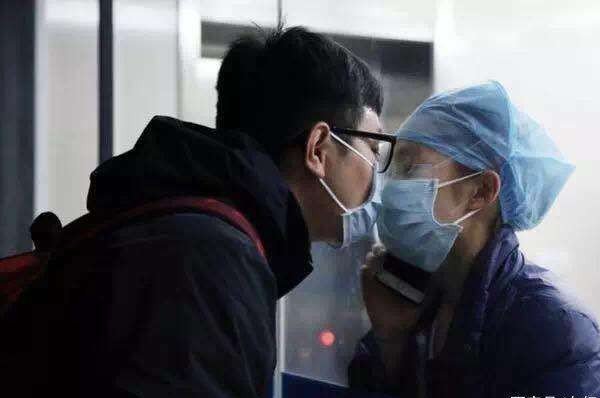 疫情期间你男友做的哪些事情让你觉得很感动?