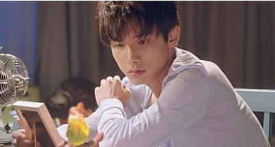 被于正捧了四年的赵奕钦为什么总是火不起来？