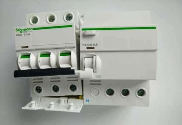 空气开关推荐施耐德电气的吗？