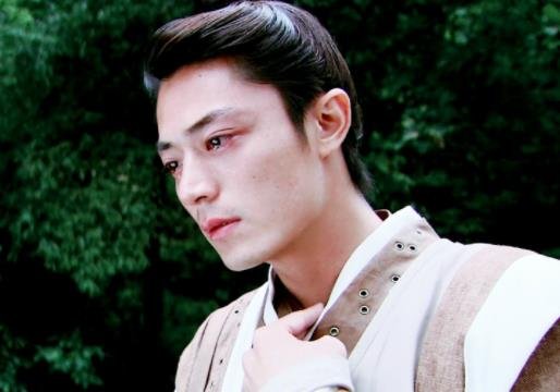 在《仙剑奇侠传3》中,紫萱爱的是顾留芳,还是徐长卿?