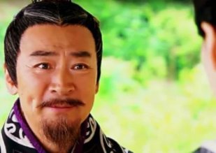 上官凤儿的一生都被利用了，为什么这么说？