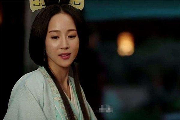 柏夫人为什么会那么受宠？她靠的是什么？