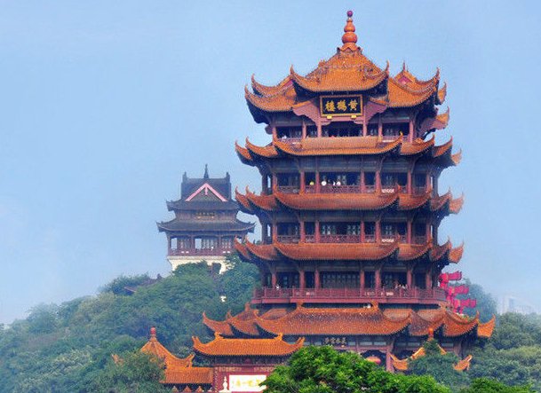 湖北省著名的旅游景点有哪些？