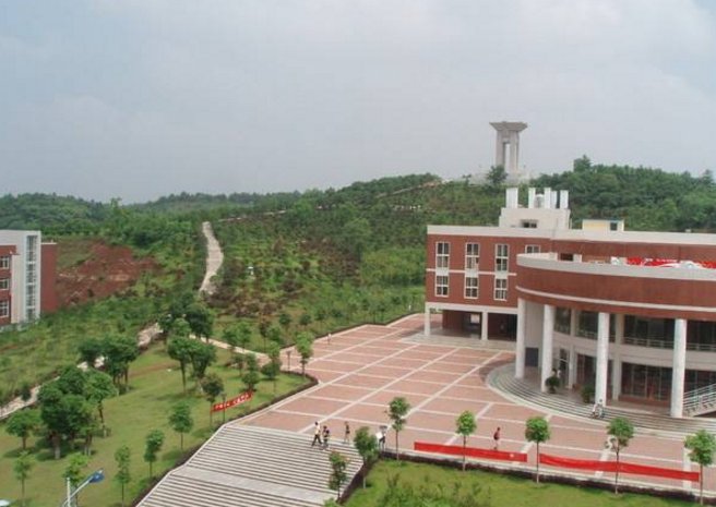 长沙理工大学云塘校区的校区位置