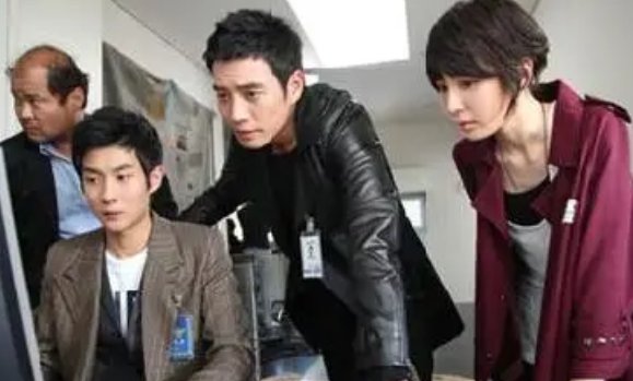 特殊案件专案组ten2 f是谁