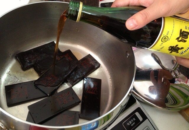 自制阿胶糕配料的比例是多少？