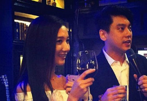 朱孝天的老婆是谁?