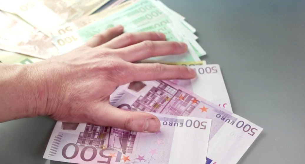 银行为什么要开展个人贷款业务?