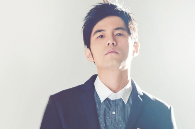 普通话水平测试用话题：“我喜欢的明星” 请大家帮我想想谢谢 急！400字左右就可以了